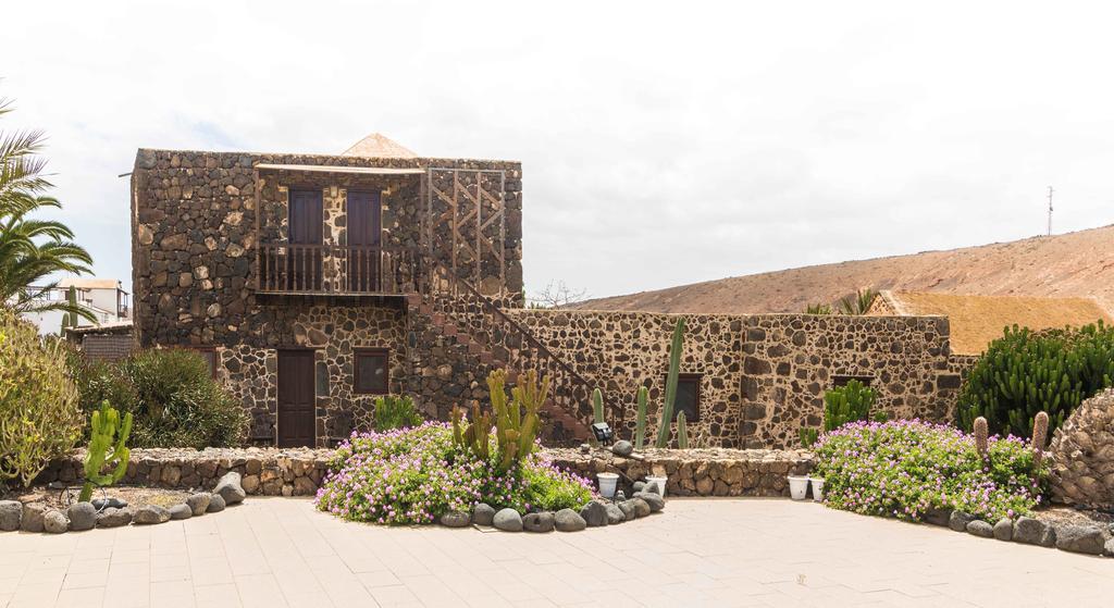 Hotel Rural Restaurante Mahoh Villaverde  Exteriör bild